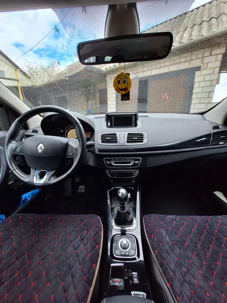 Renault Megane 2013 - 11