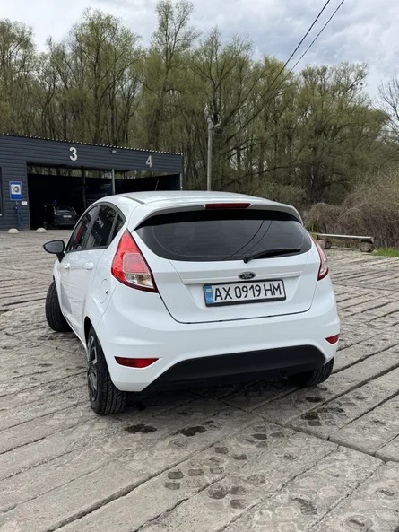 Ford Fiesta 2017 - 7