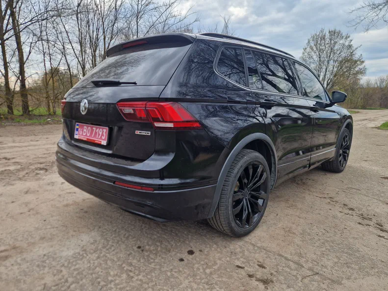 Volkswagen Tiguan 2021 - 14
