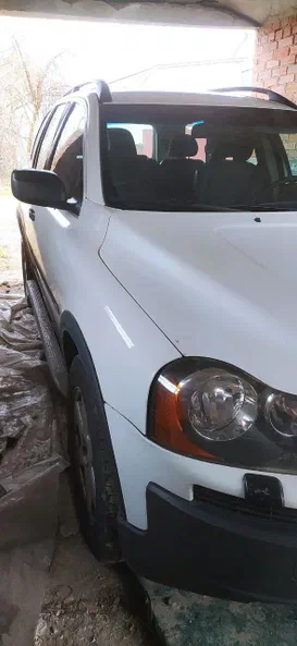 Volvo XC90 2005