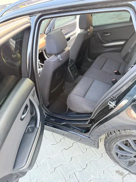 BMW 3 серии 2005 - 12