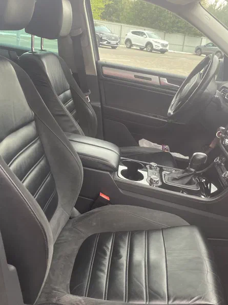 Volkswagen Touareg 2014 - 18