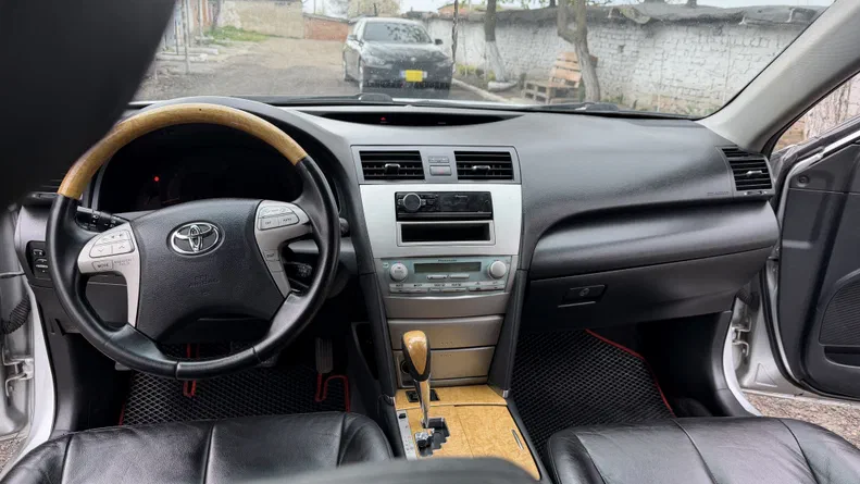 Toyota Camry 2006 - 6