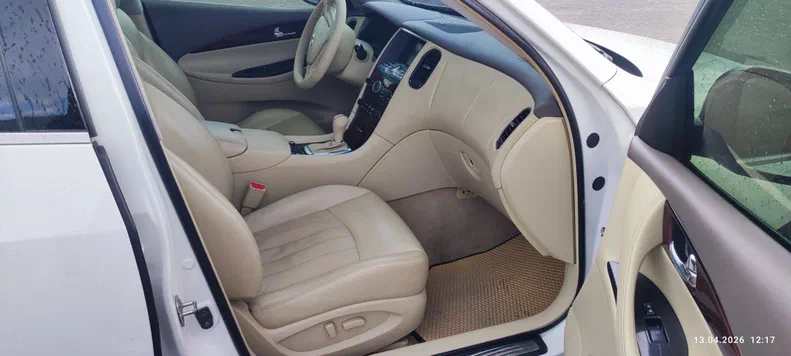 Infiniti EX 2010 - 10