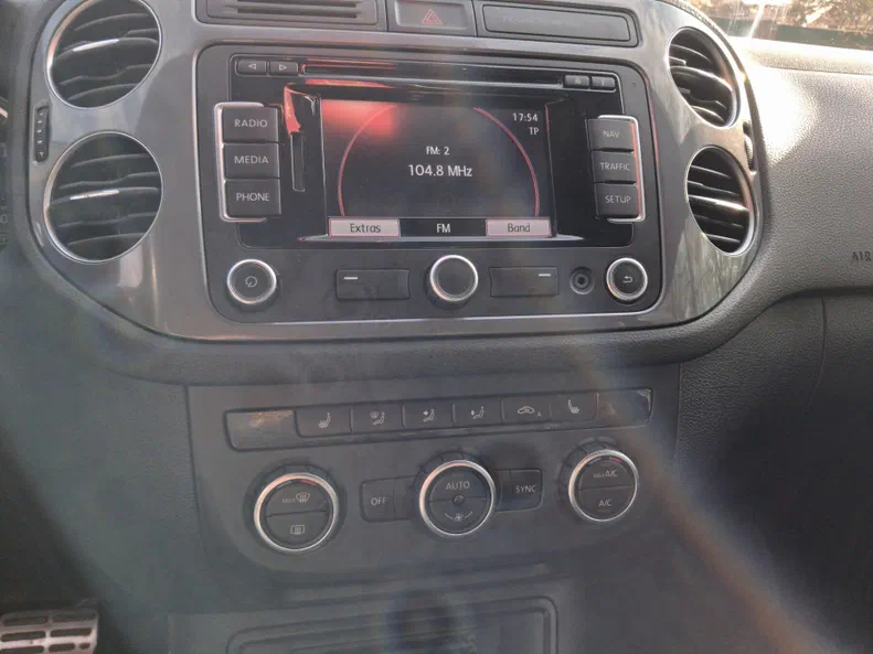 Volkswagen Tiguan 2015 - 19