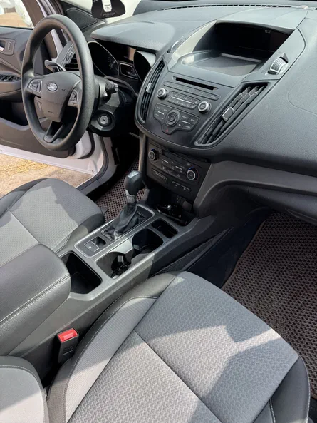 Ford Escape 2017 - 13