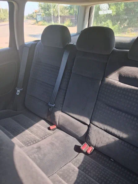 Volkswagen Passat 2001 - 5