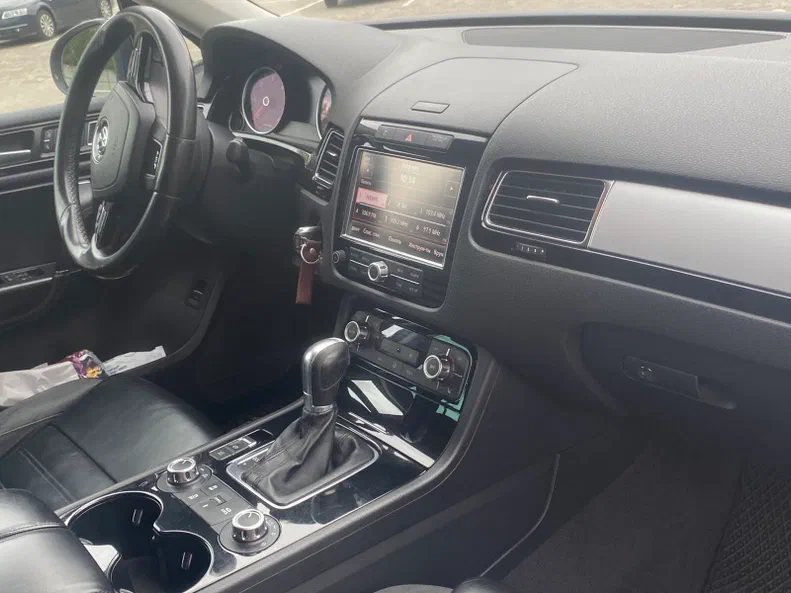 Volkswagen Touareg 2014 - 13