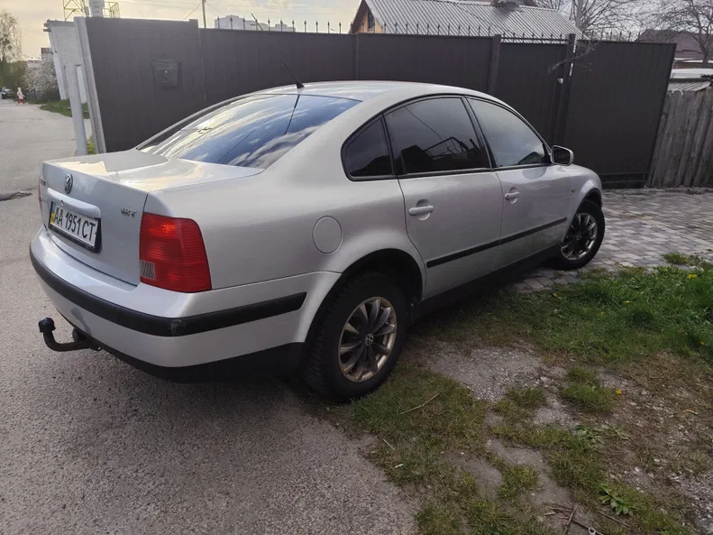Volkswagen Passat 2000 - 5
