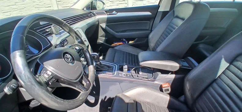 Volkswagen Passat 2015 - 14