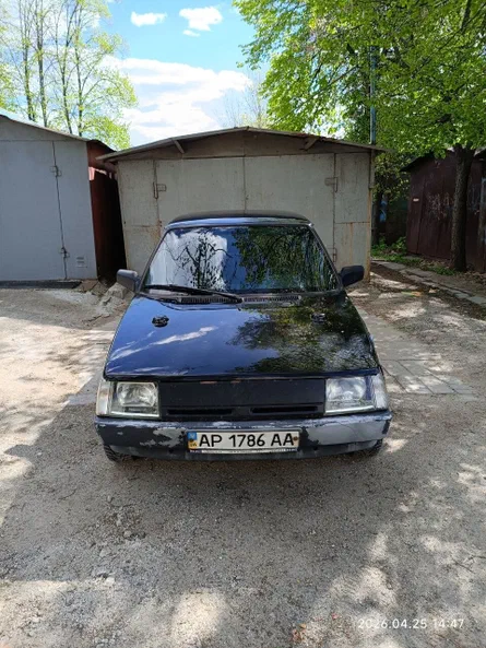 ЗАЗ 1102 «Таврия» 2002