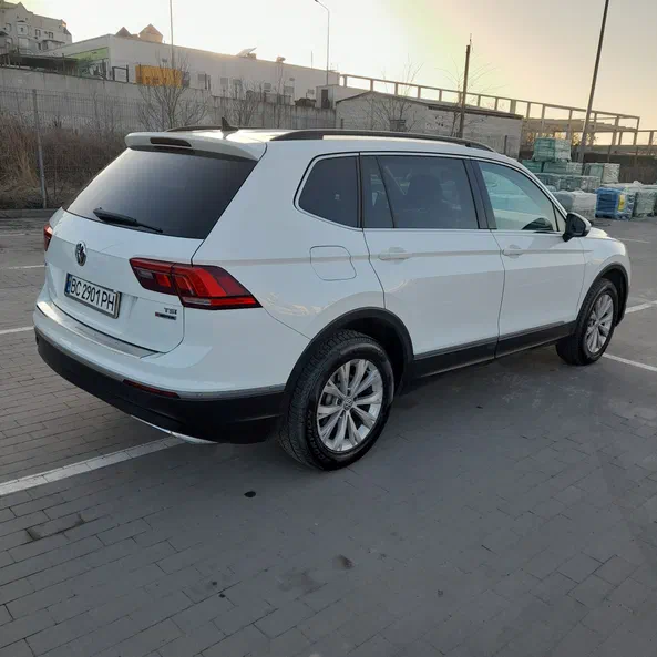Volkswagen Tiguan 2017 - 6