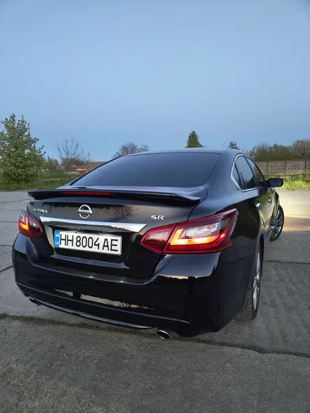 Nissan Altima 2017 - 11