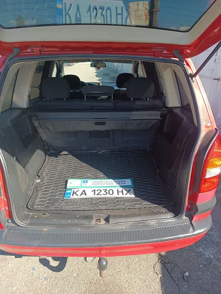 Opel Zafira 2002 - 19