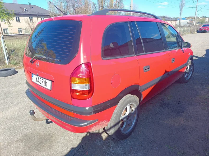 Opel Zafira 2002 - 4