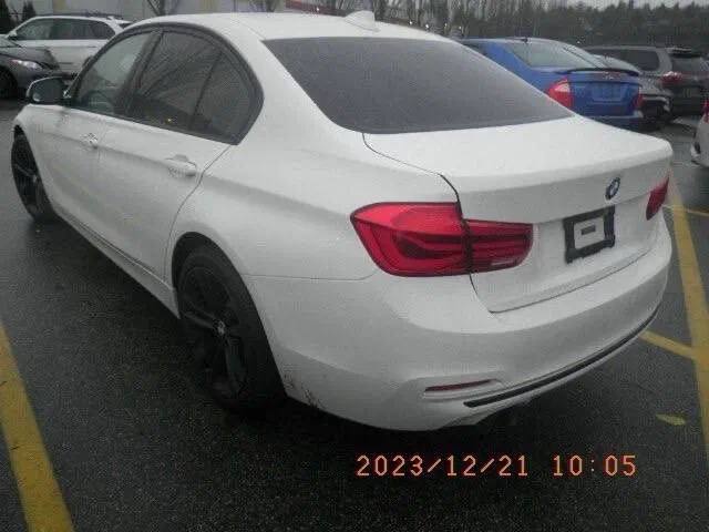 BMW 3 серии 2018 - 22