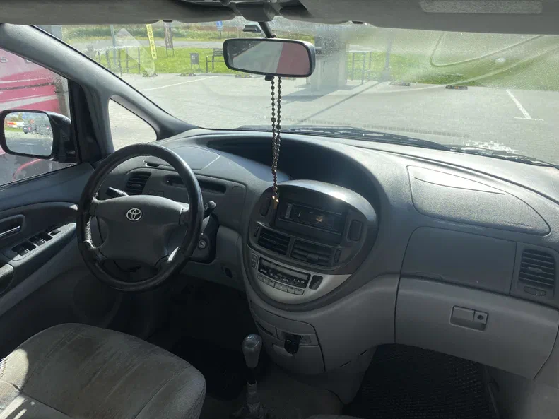 Toyota Previa 2002 - 12