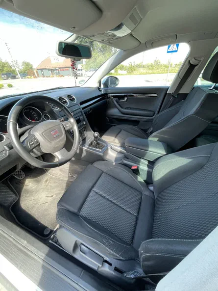 SEAT Exeo 2009 - 8