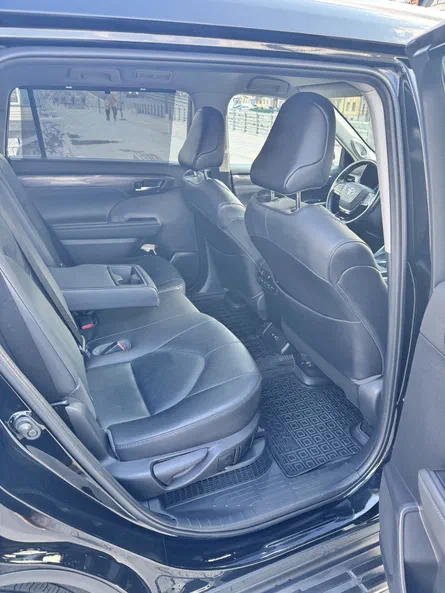 Toyota Highlander 2021 - 9