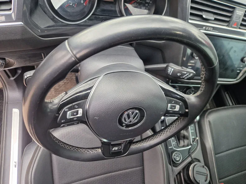 Volkswagen Tiguan 2021 - 27