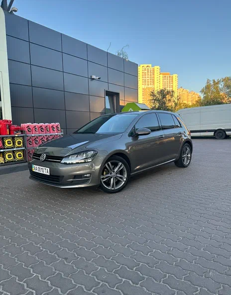 Volkswagen Golf 2014