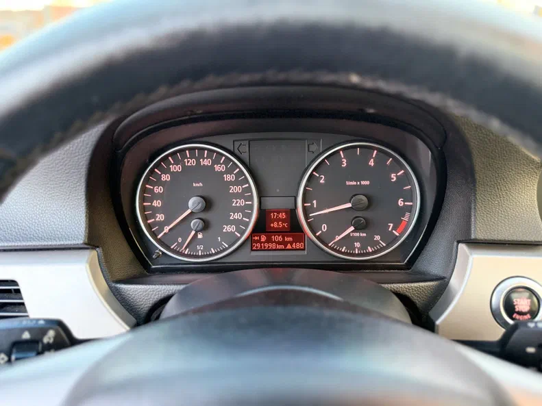 BMW 3 серии 2005