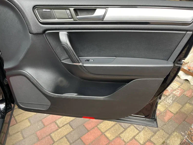 Volkswagen Touareg 2012 - 10