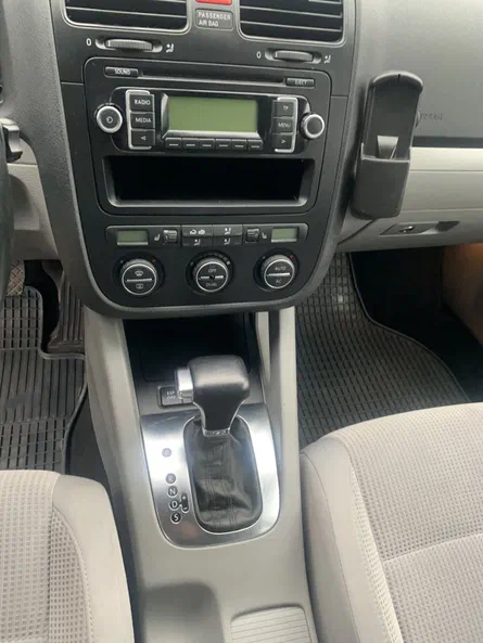 Volkswagen Golf 2009 - 11