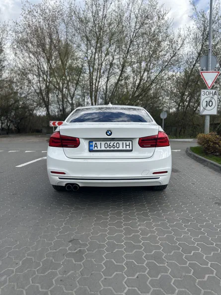 BMW 3 серии 2018 - 8