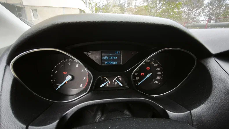 Ford Focus 2011 - 11