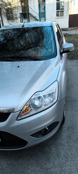 Ford Focus 2010 - 8