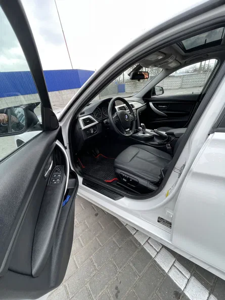 BMW 3 серии 2014 - 10