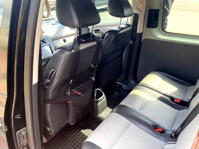 Volkswagen Caddy 2011 - 12