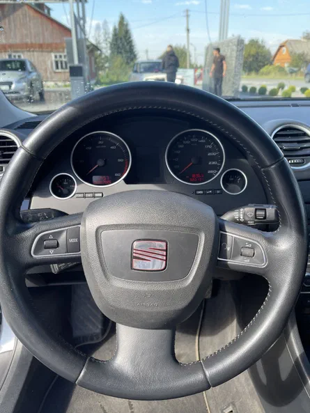 SEAT Exeo 2009 - 10