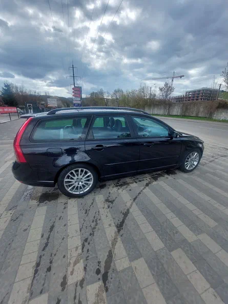 Volvo V50 2009