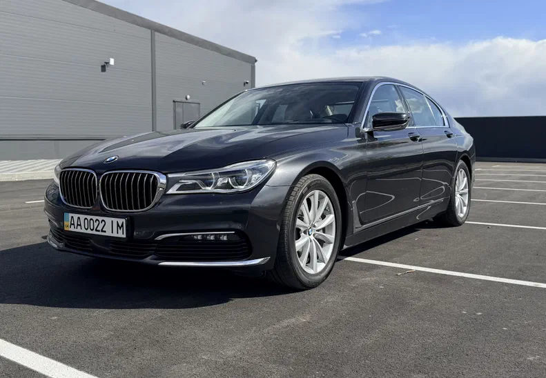 BMW 7 серии 2017 - 6