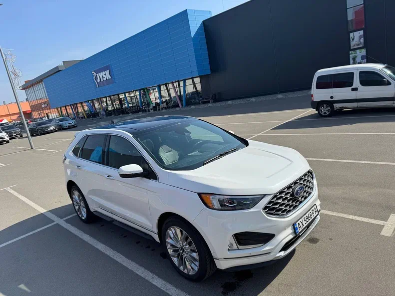 Ford Edge 2020 - 12