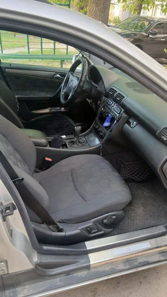 Mercedes-Benz C-Класс 2003 - 5