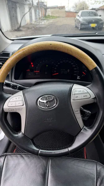 Toyota Camry 2006 - 8