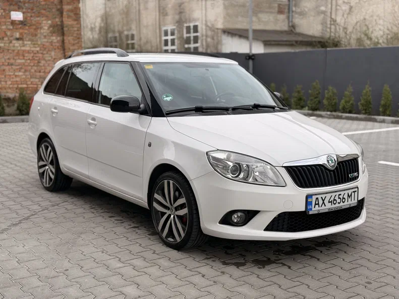 Skoda Fabia 2011