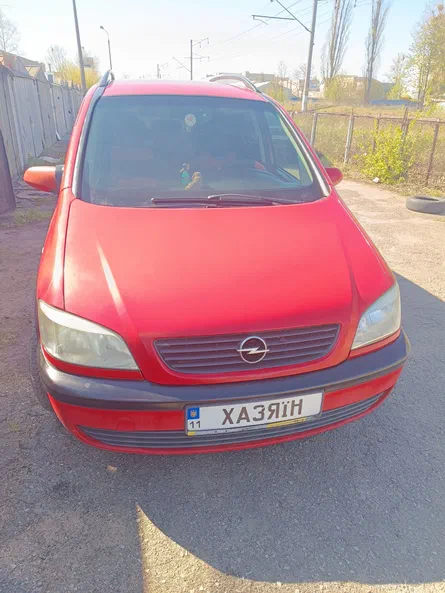 Opel Zafira 2002 - 0