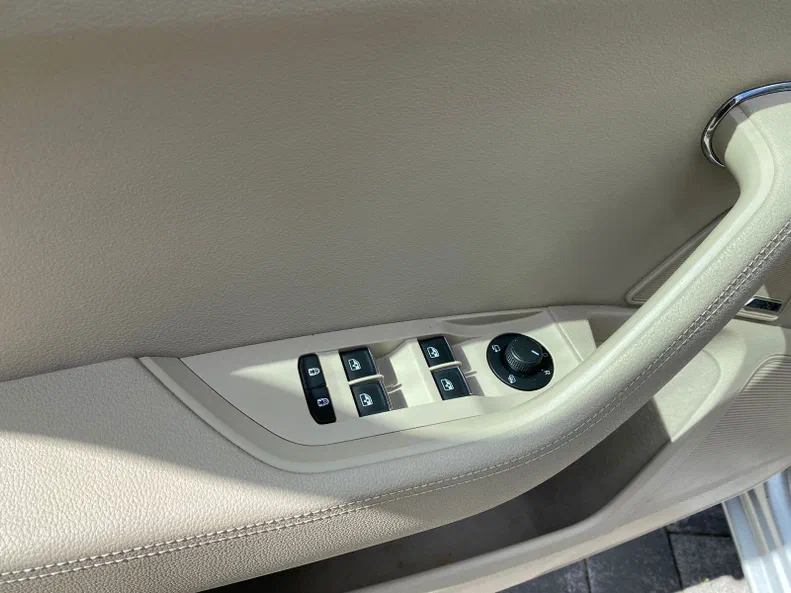 Skoda Superb 2020 - 14