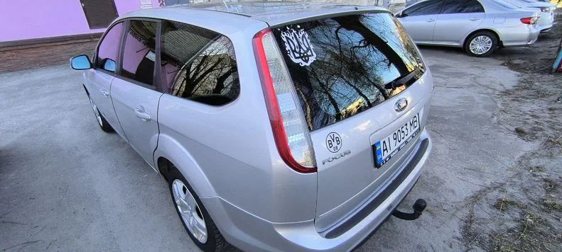 Ford Focus 2010 - 13