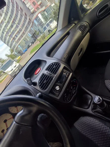 Peugeot 206 2004 - 6