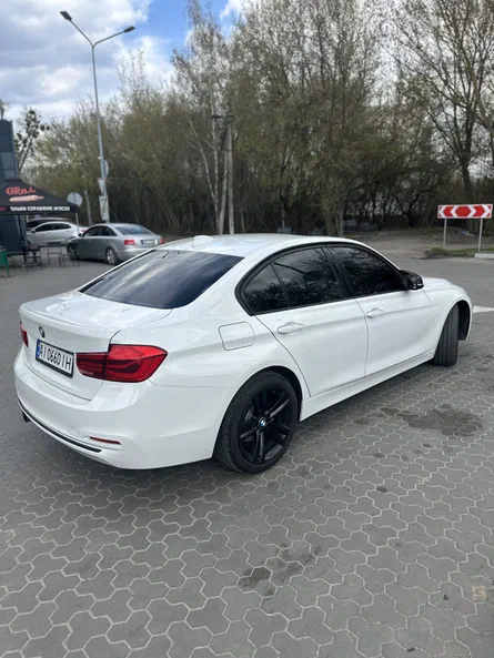 BMW 3 серии 2018 - 7