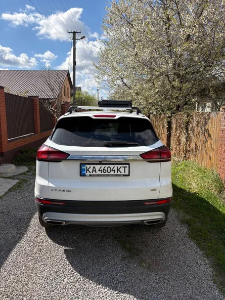Geely Atlas Pro 2022 - 4