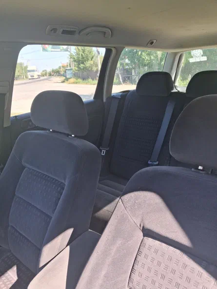 Volkswagen Passat 2001 - 6