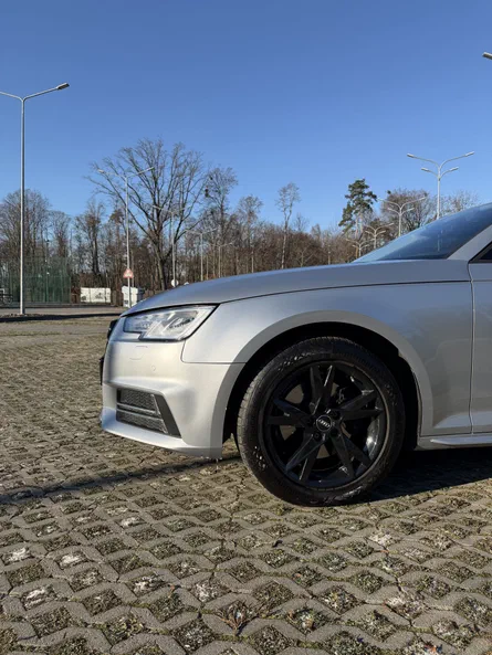 Audi A4 2018 - 20