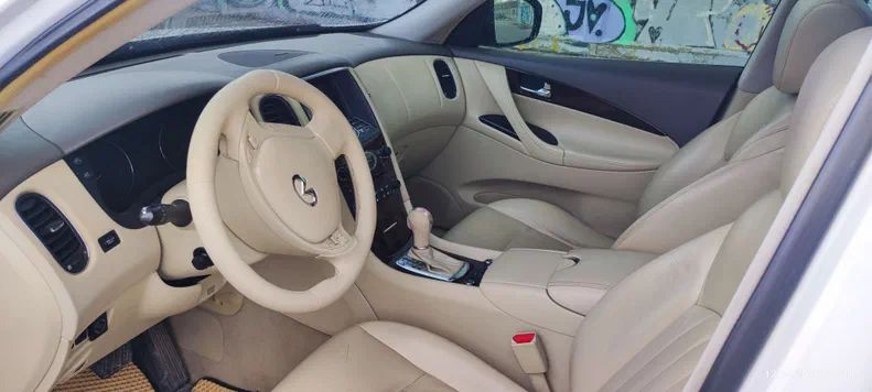 Infiniti EX 2010 - 8