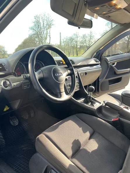 Audi A4 2001 - 9